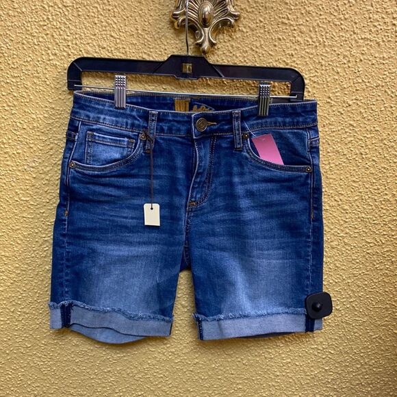 Hut new denim shorts - Picture 1 of 3